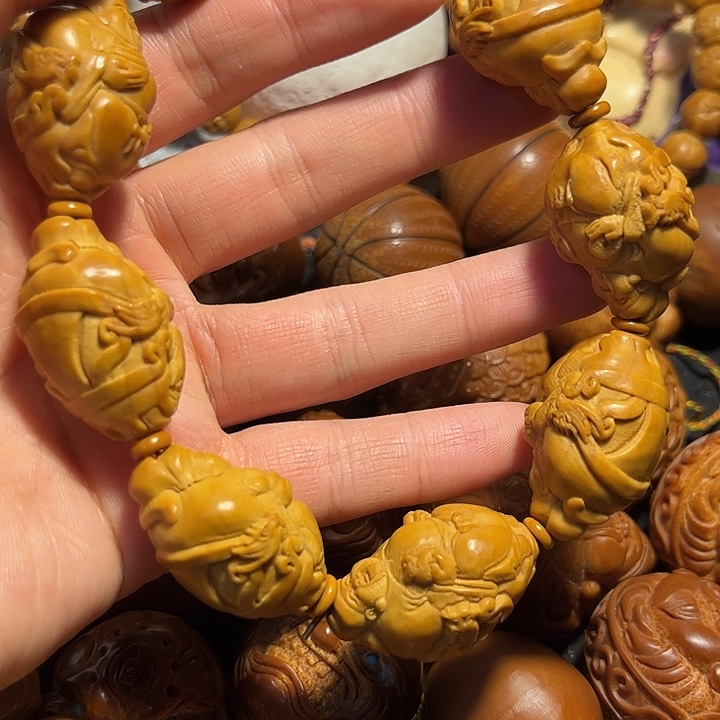 手串/手链橄榄核龙椅财神