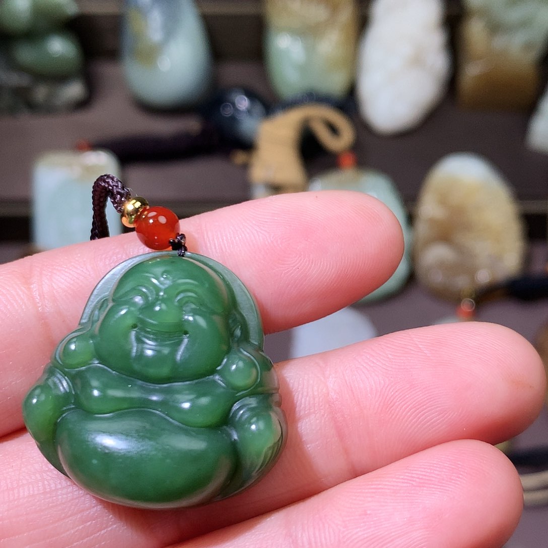 和田玉颈饰未镶嵌锦****利