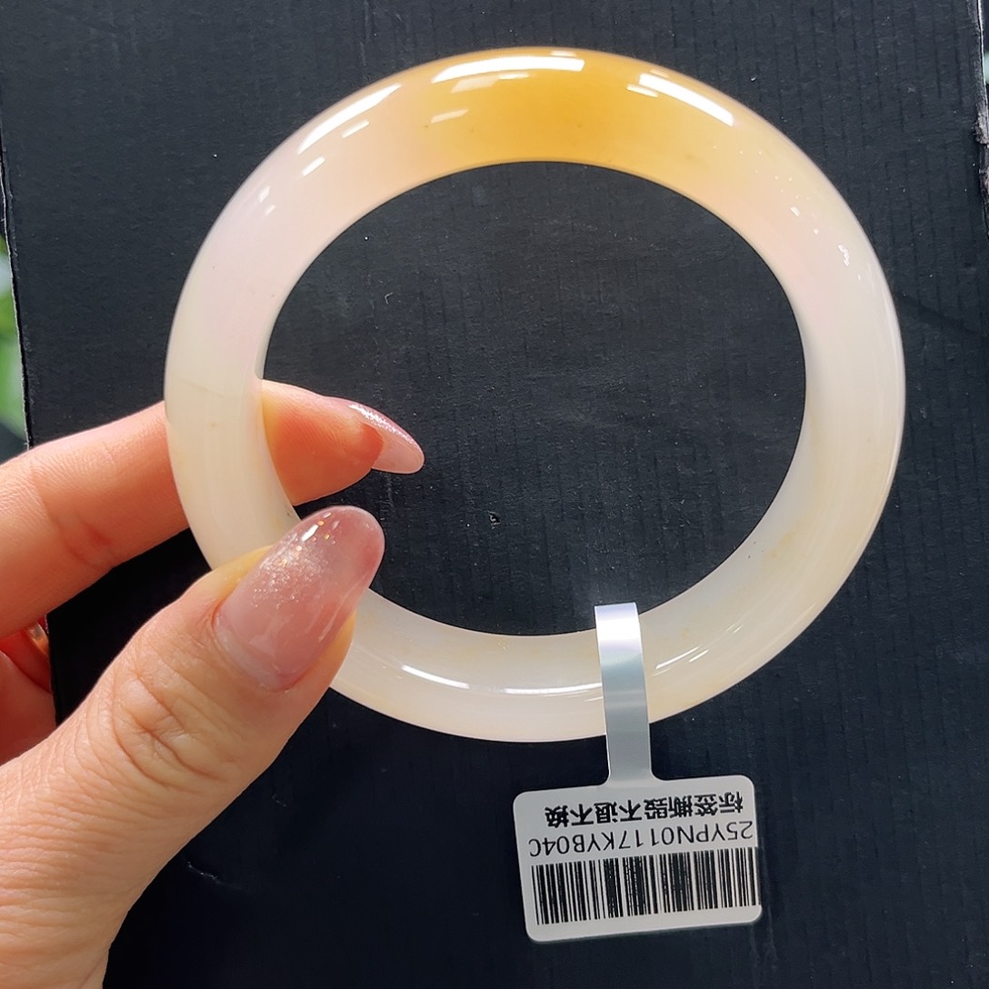 石英质玉未镶嵌手镯啧**啧➕艳艳63.4