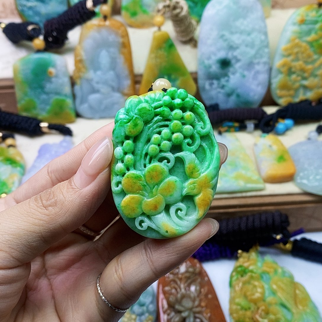 未镶嵌定制翡翠翡翠