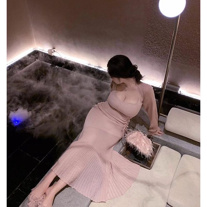 【半透裙摆!!“妲己裙”】周白子微胖收腰毛织吊带连衣裙女ZP1204