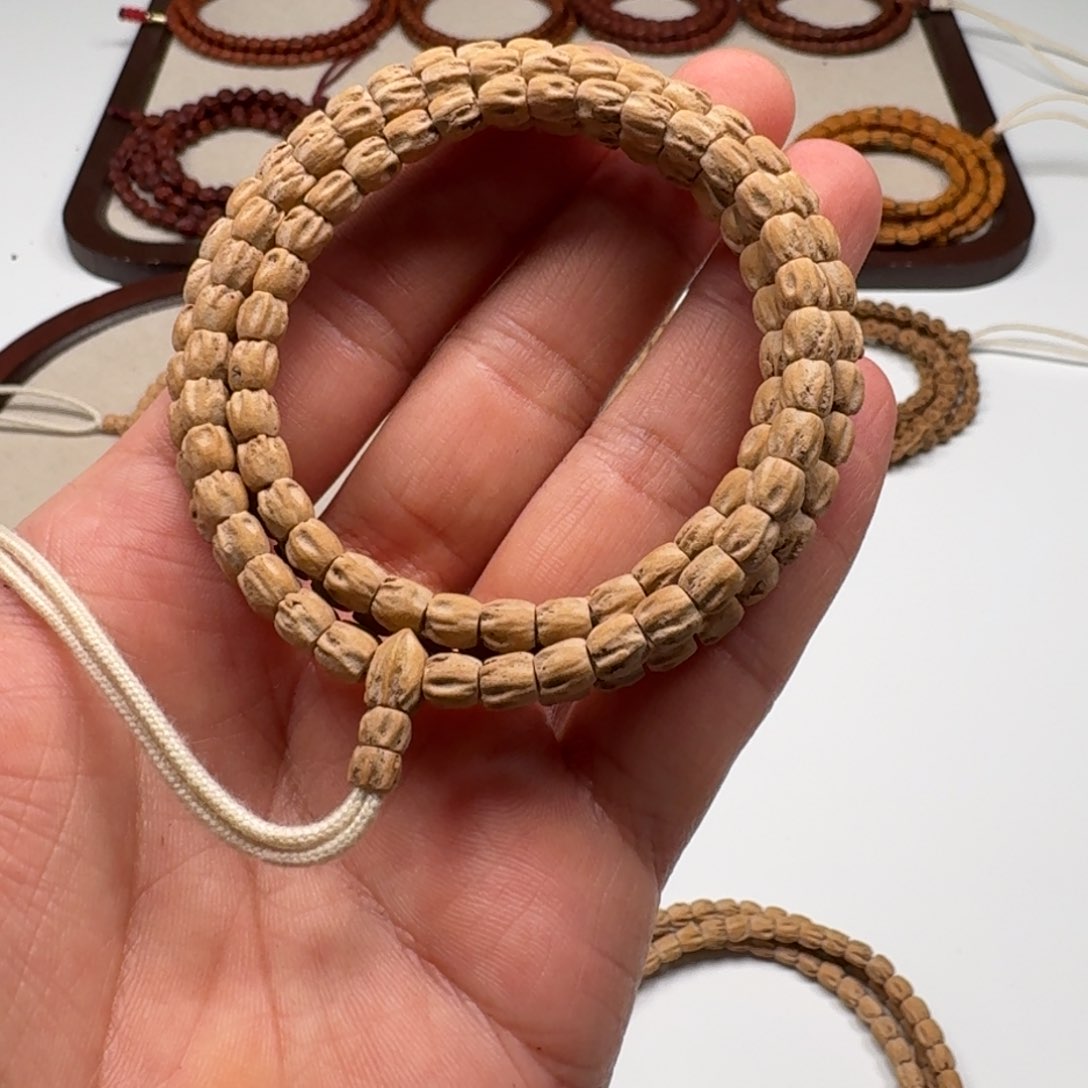 柏香籽/百香籽手串A*q5mm