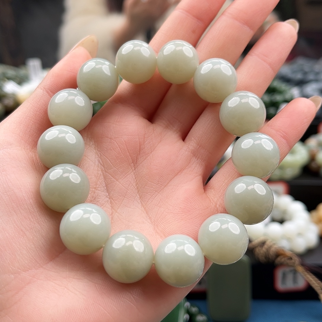 和田玉未镶嵌手链