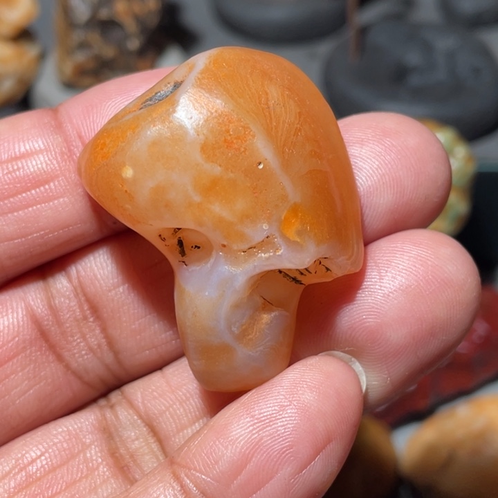 涛***心石材阿拉善沙漠奇石