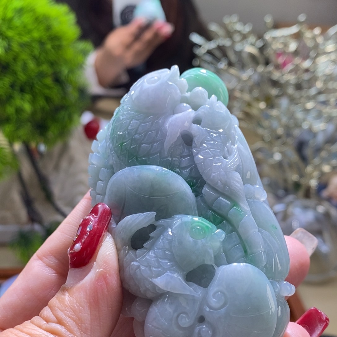 【闪购商品】翡翠颈饰未镶嵌鱼