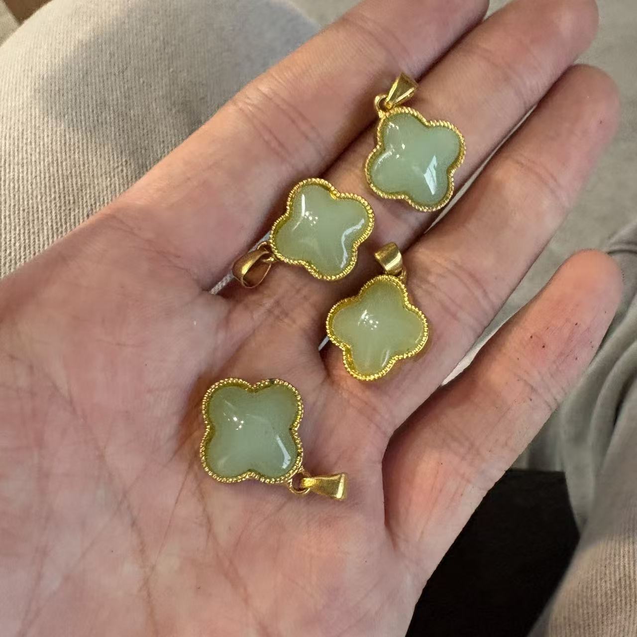 东陵玉四叶草吊坠多样性发一v1931