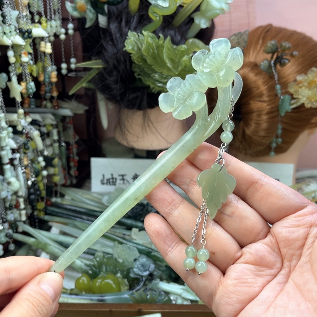 蛇纹石玉发饰未镶嵌默认微瑕岫玉发簪