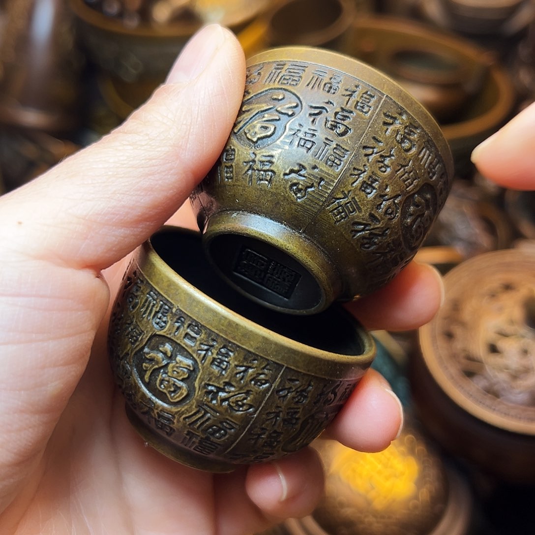 精美铜器工艺品等