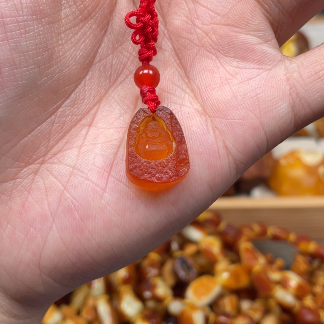 琥珀珠宝奇石未镶嵌