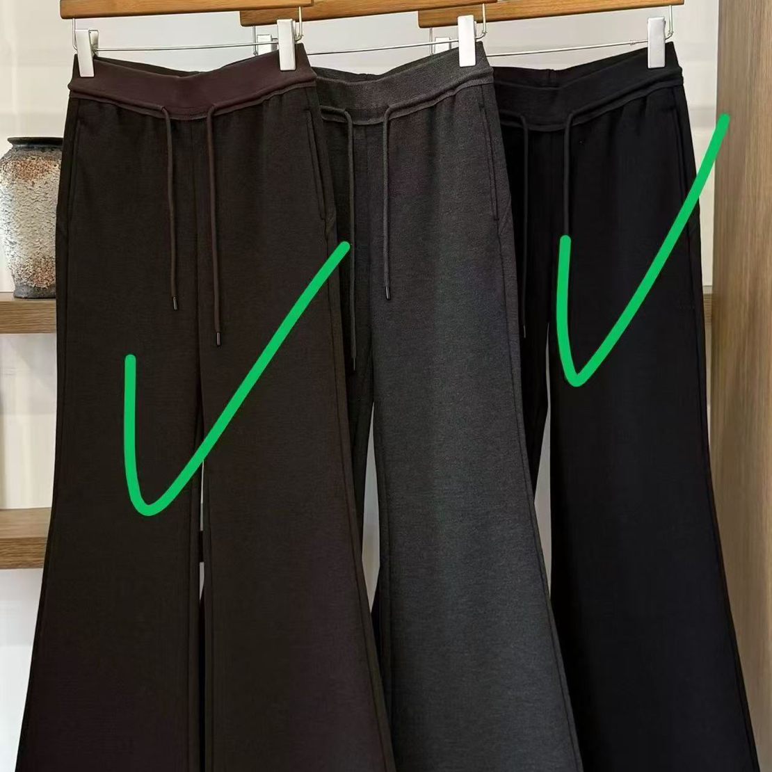 欧阳#icoco加厚绒羊绒喇叭裤522