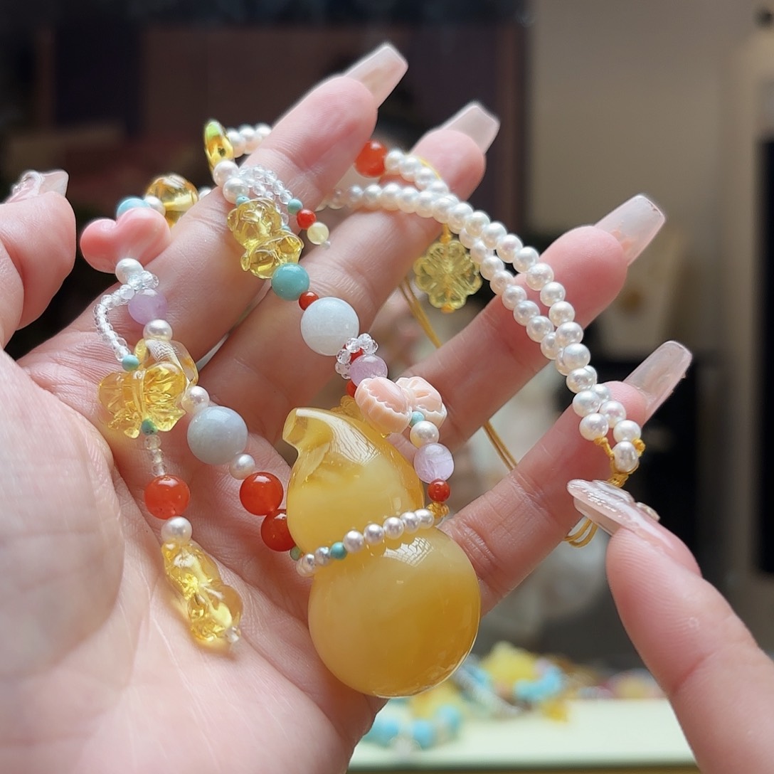 琥珀未镶嵌手镯琥珀