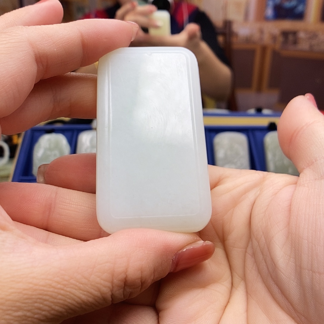 和田玉颈饰未镶嵌帅*