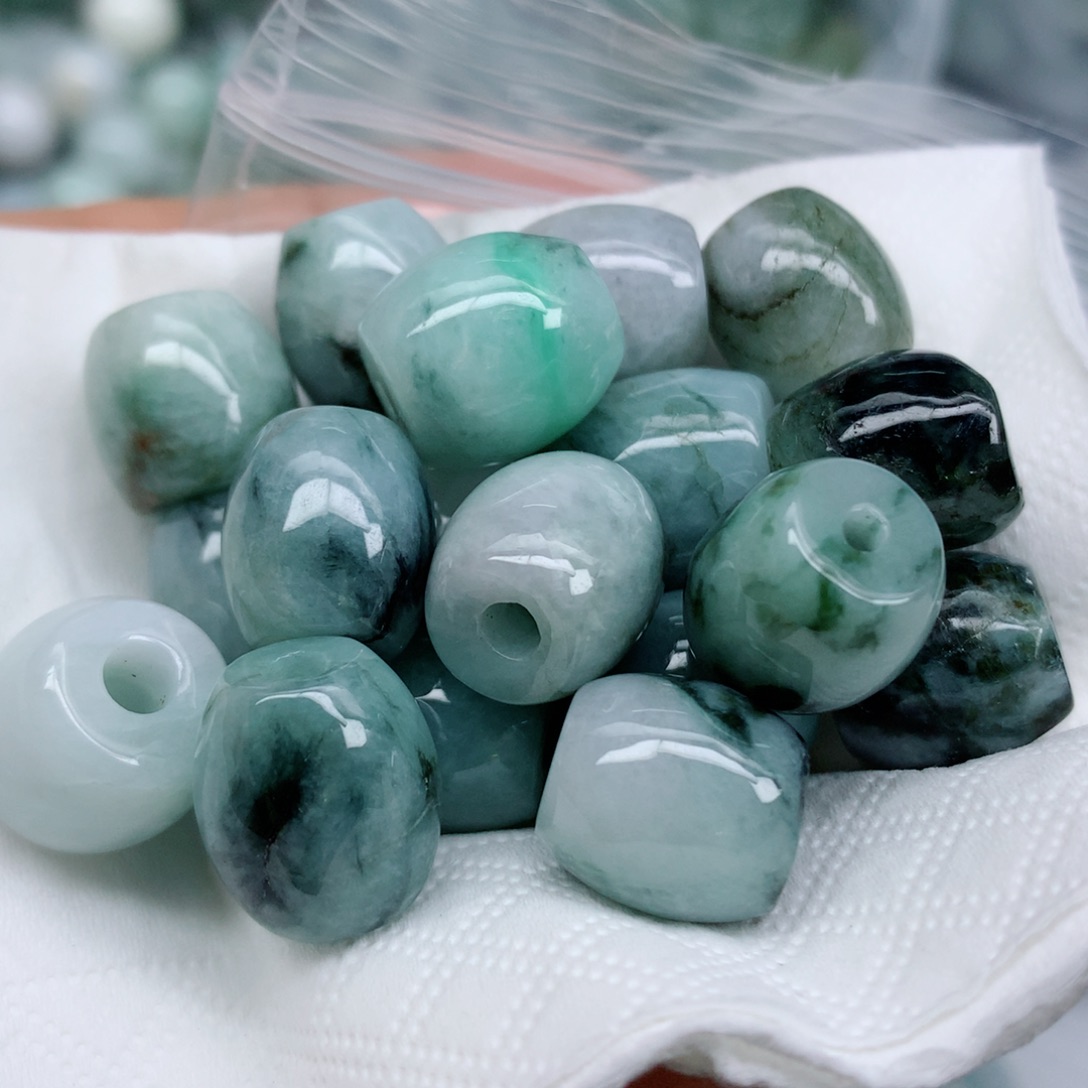 翡翠未镶嵌项链翡翠珠子批发