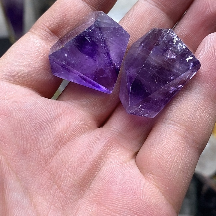 未镶嵌珠宝半成品水晶90水晶石