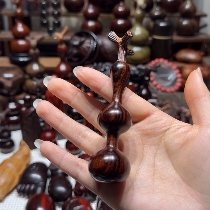 叶***爸木微凹黄檀葫芦葫芦