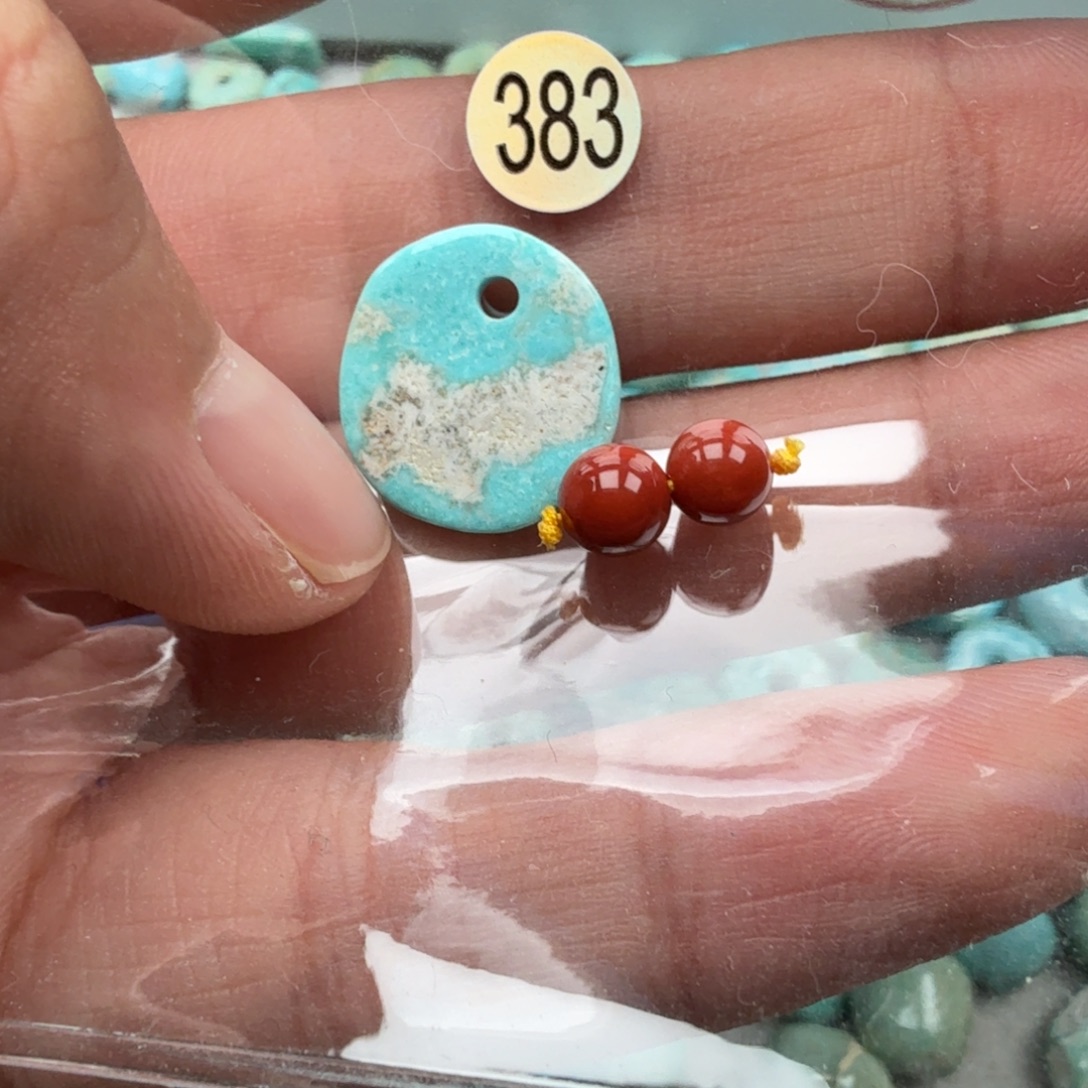 南红玛瑙未镶嵌珠宝奇石