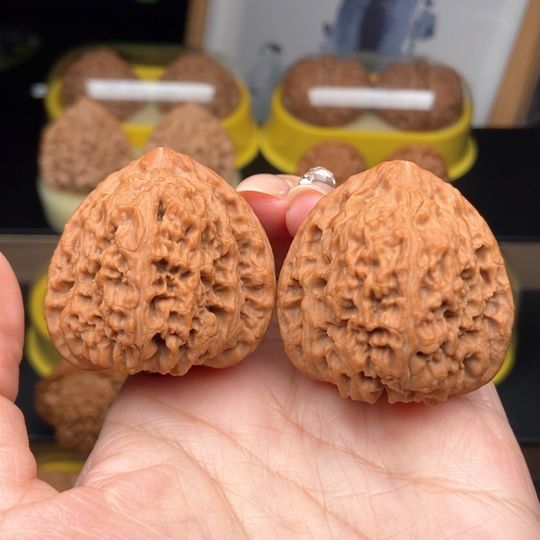 吊坠文玩核桃41三角南将石