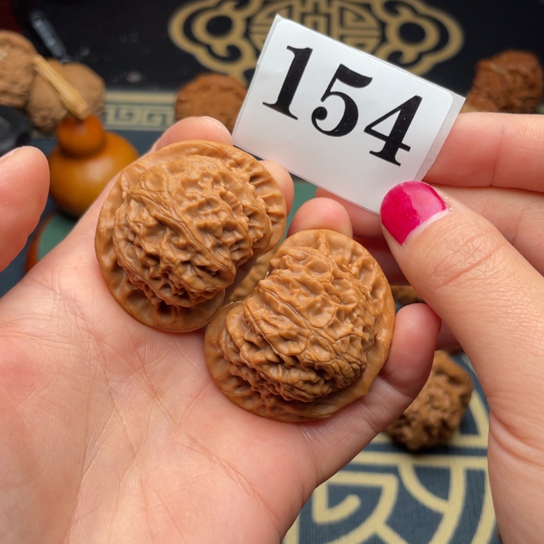 文玩核桃把件 42.5精品宫灯154号