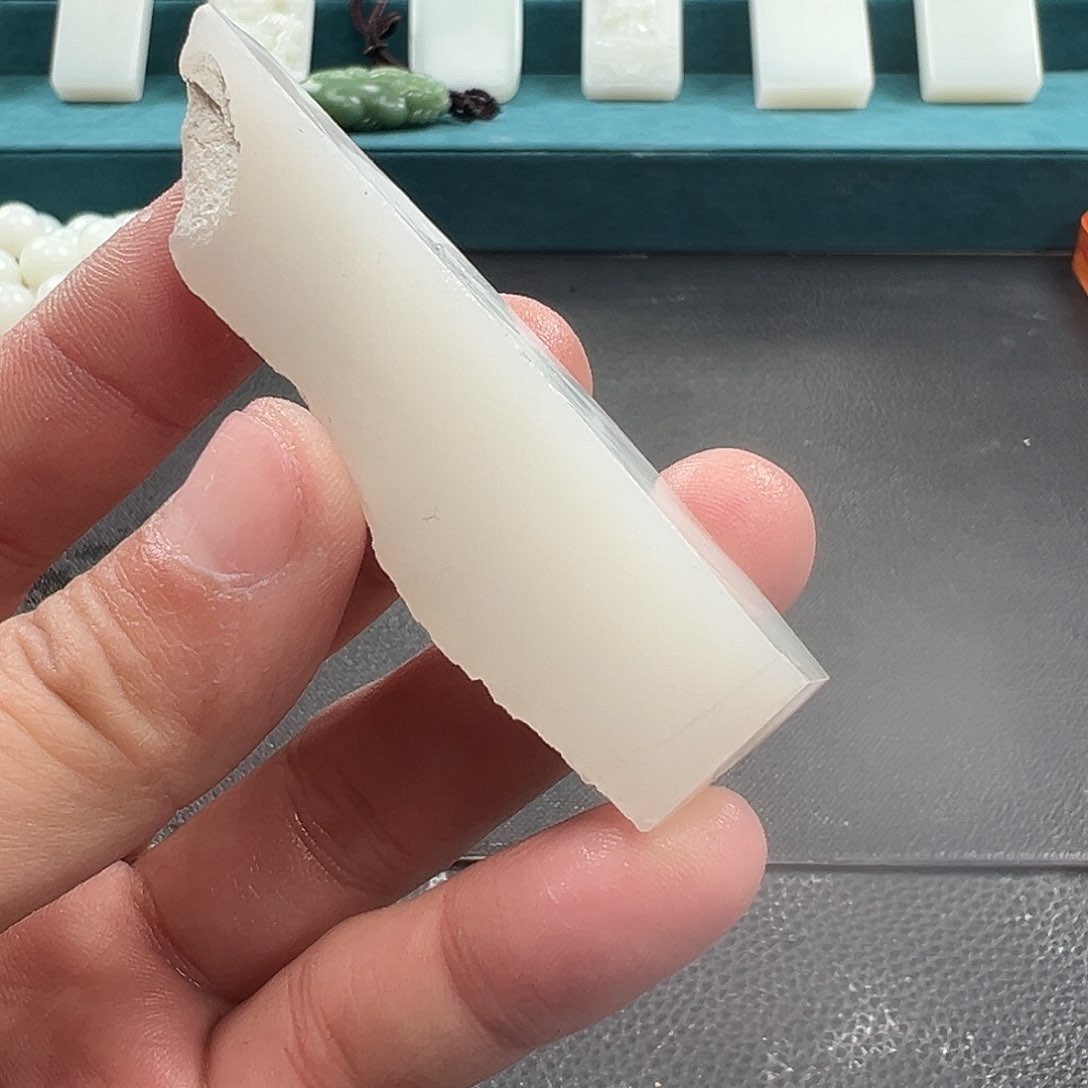 定制和田玉挂件未镶嵌欣**嘉