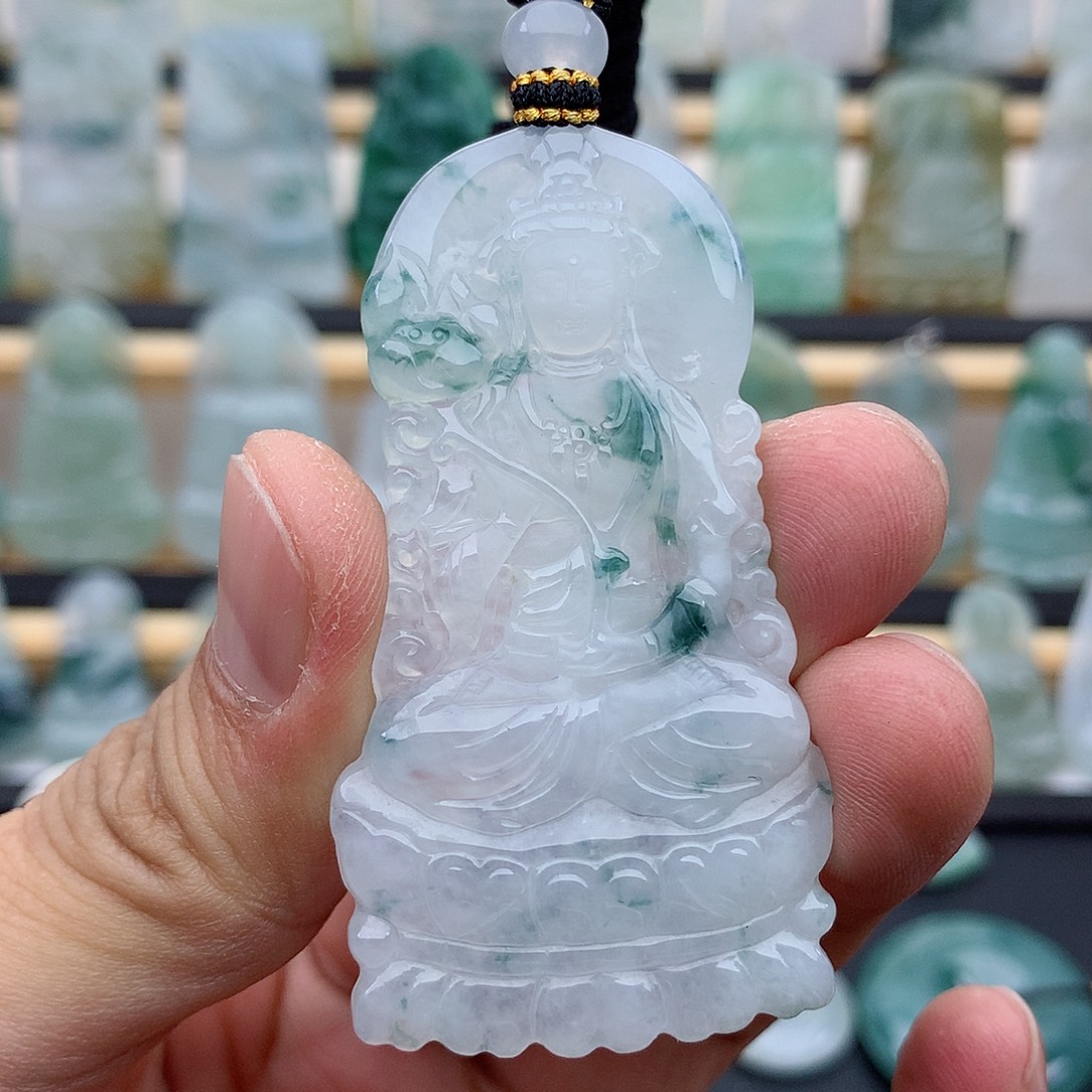 翡翠未镶嵌颈饰大势至菩萨