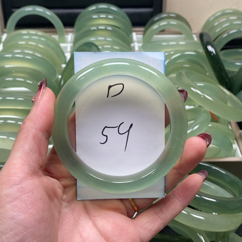 【闪购商品】蛇纹石玉手镯未镶嵌D****6
