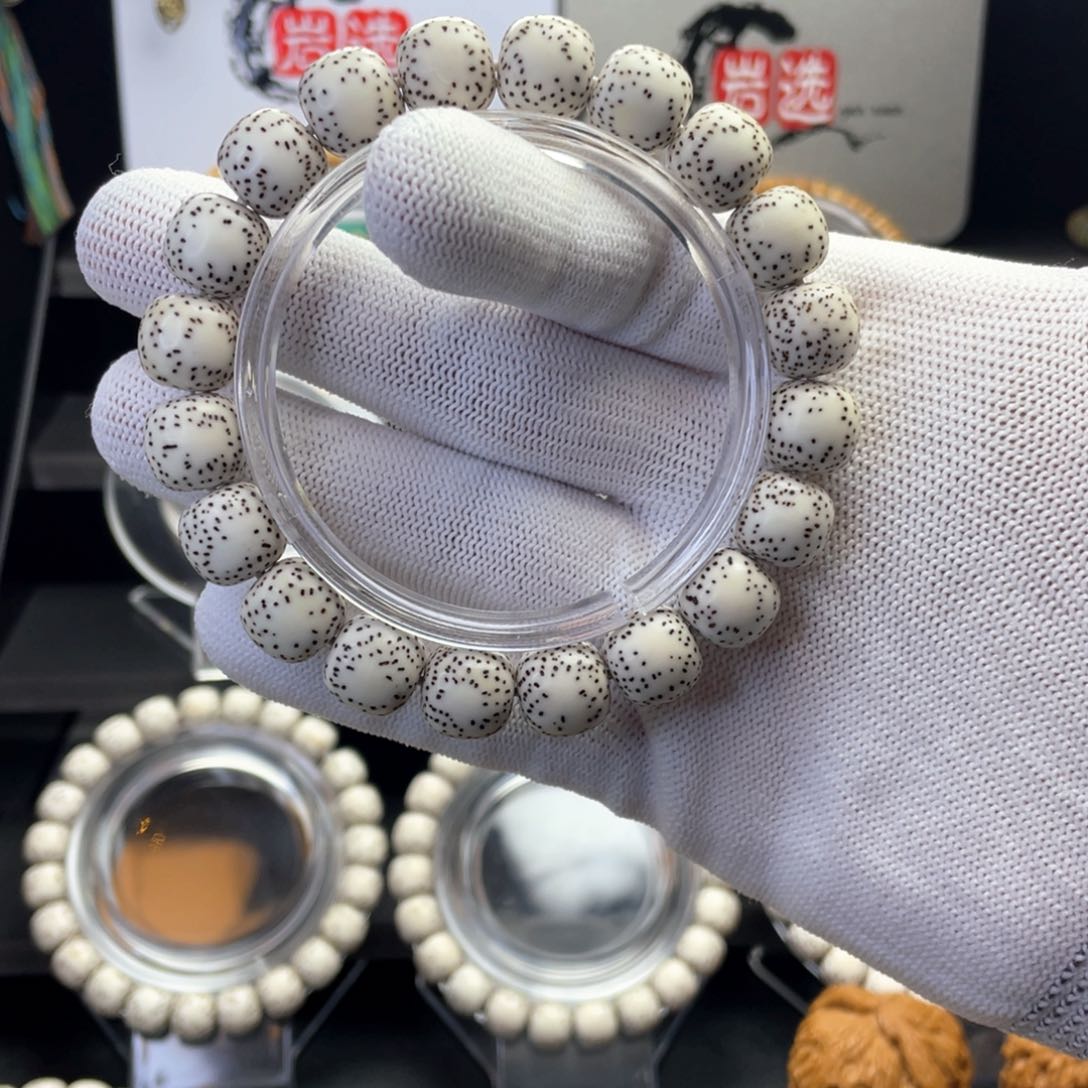 星月菩提手串原生态星月菩提原白手串12.11