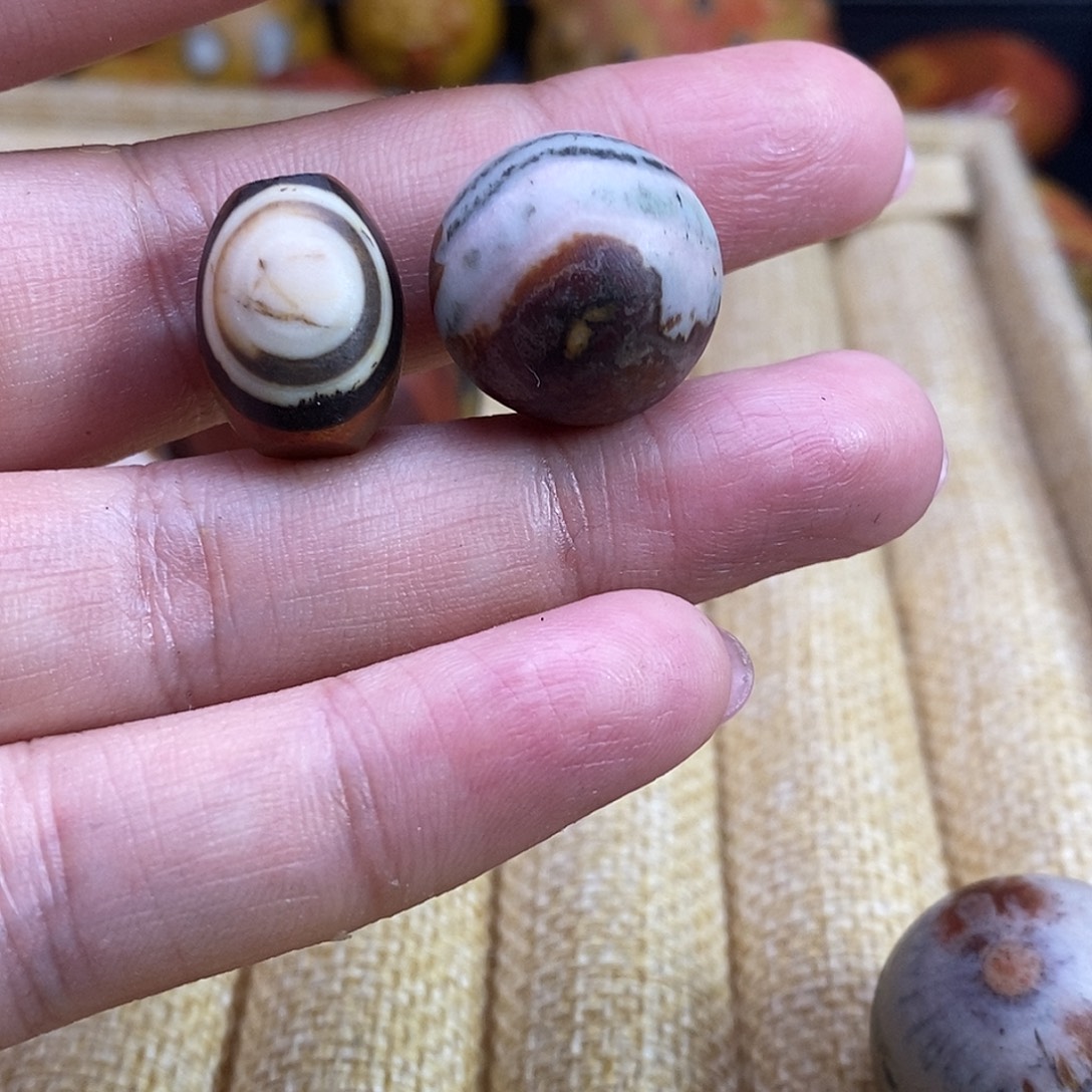 滴***人玛瑙/玉髓未镶嵌单珠