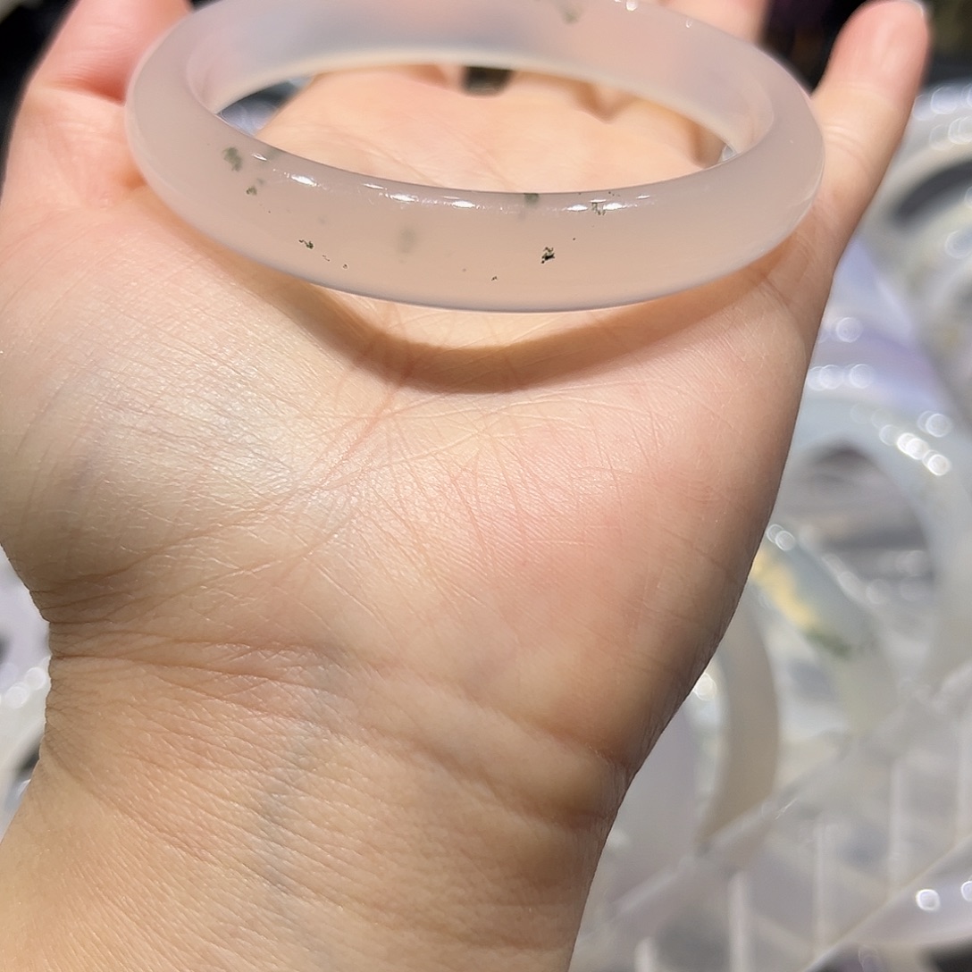 玛瑙/玉髓未镶嵌手镯d60.6