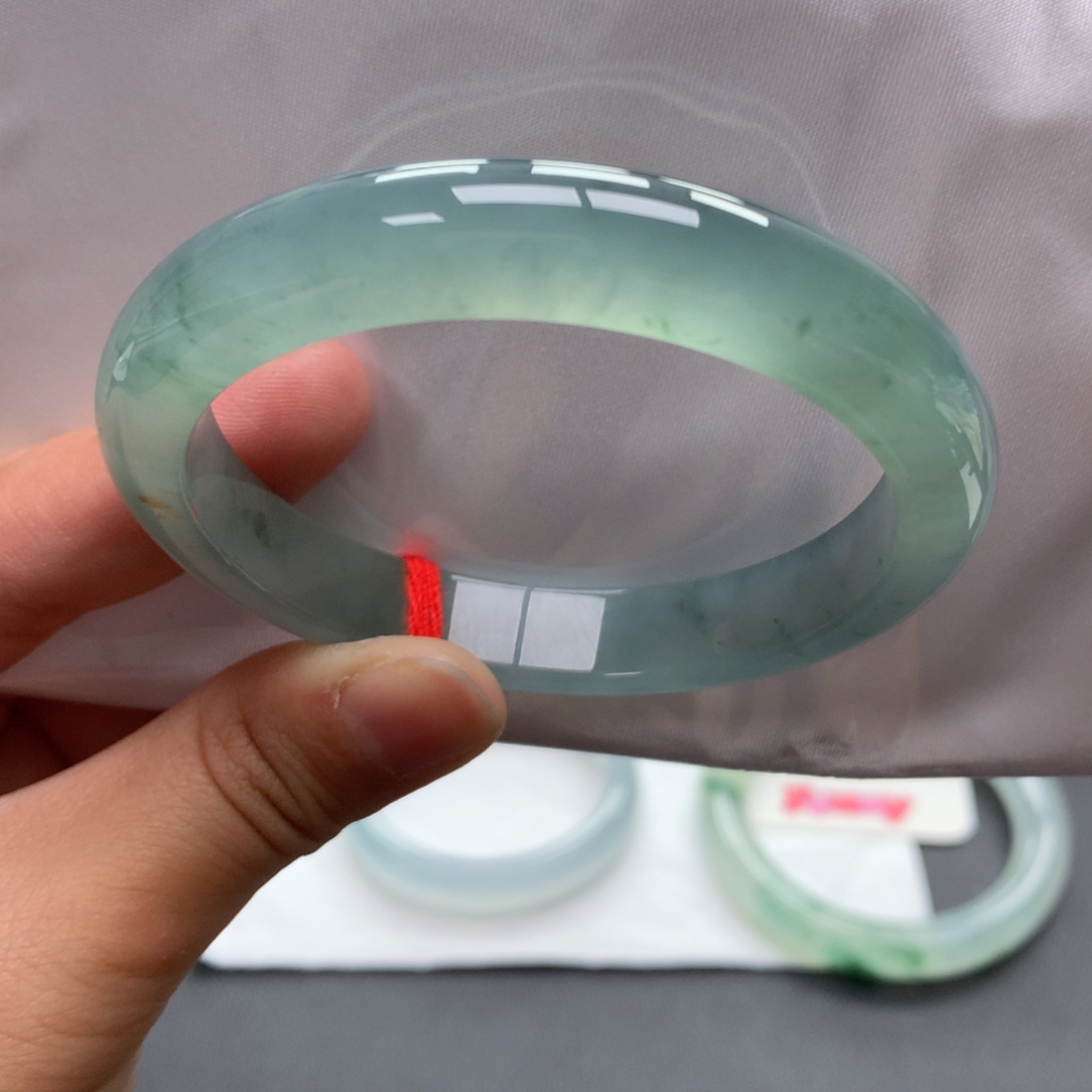 婷***婷翡翠未镶嵌手镯55正种老海蓝之谜分单1