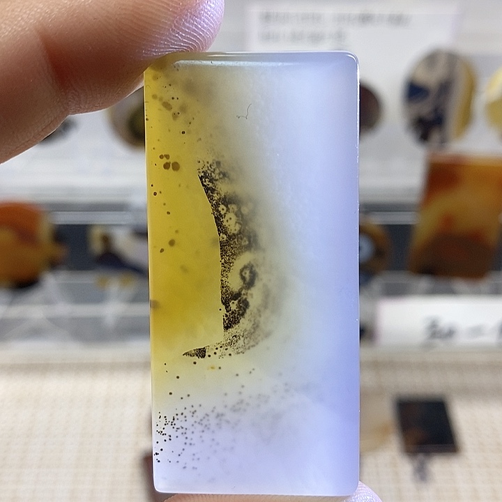 未镶嵌颈饰玛瑙/玉髓