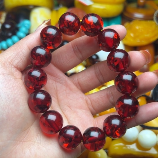 琥珀手串未镶嵌蜜蜡