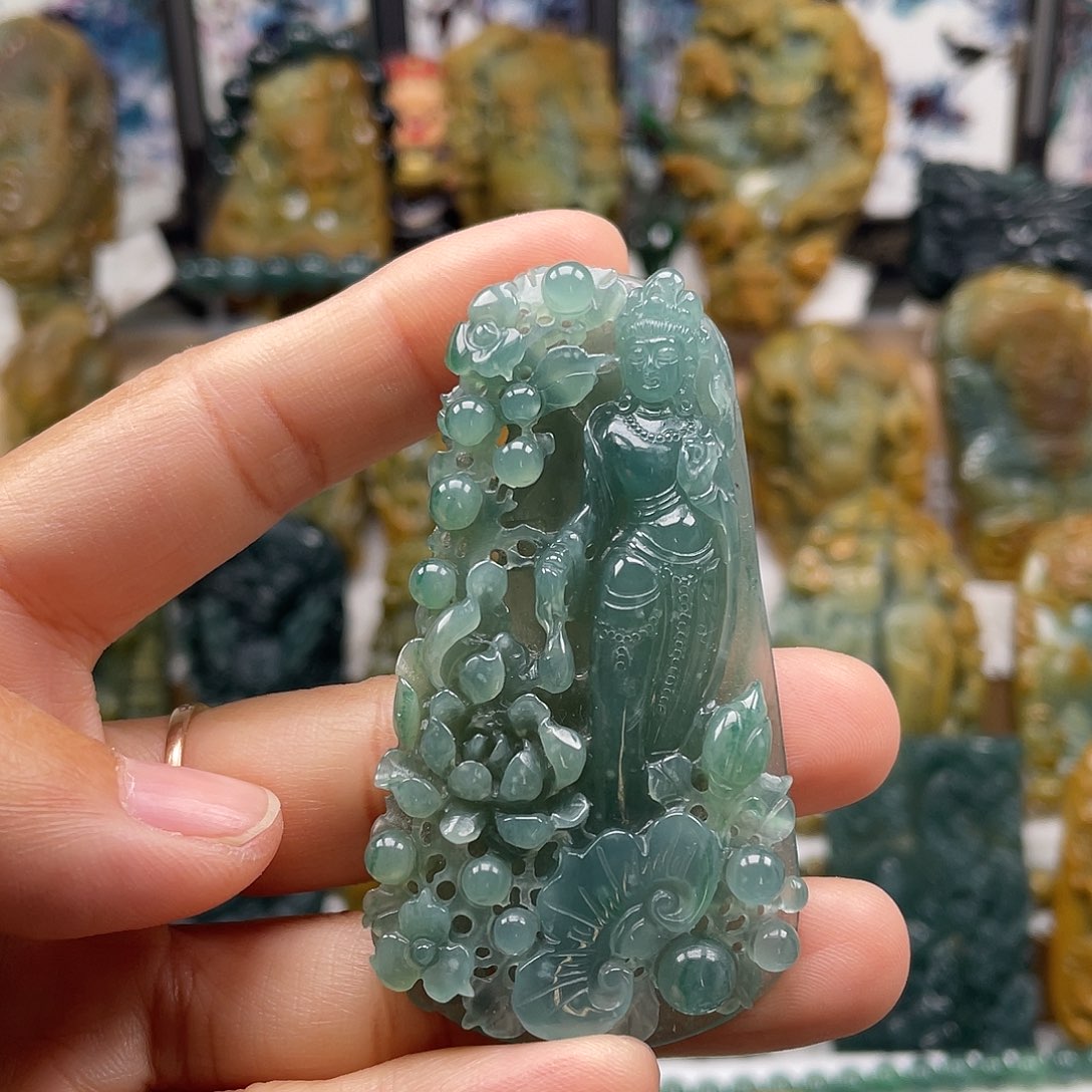 翡翠未镶嵌颈饰天然翡翠a货观音