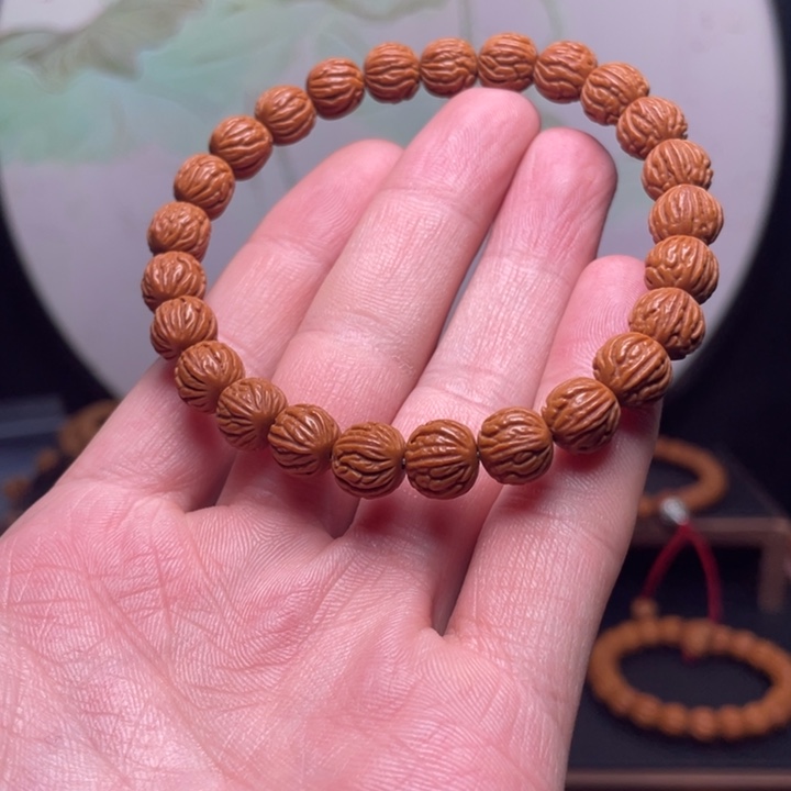 P***i手串桃核9黑龙手串