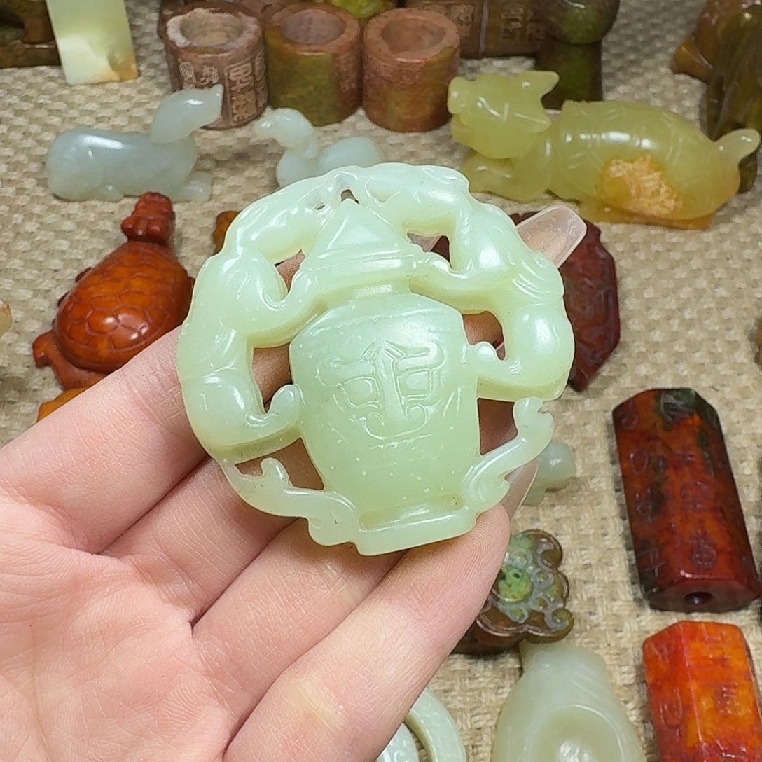 白玉菩提吊坠挂件