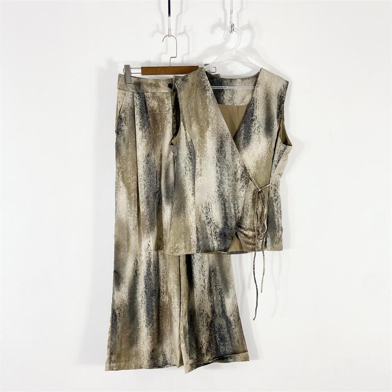 【77衣橱】EY8939精品女装套装【红人上新】