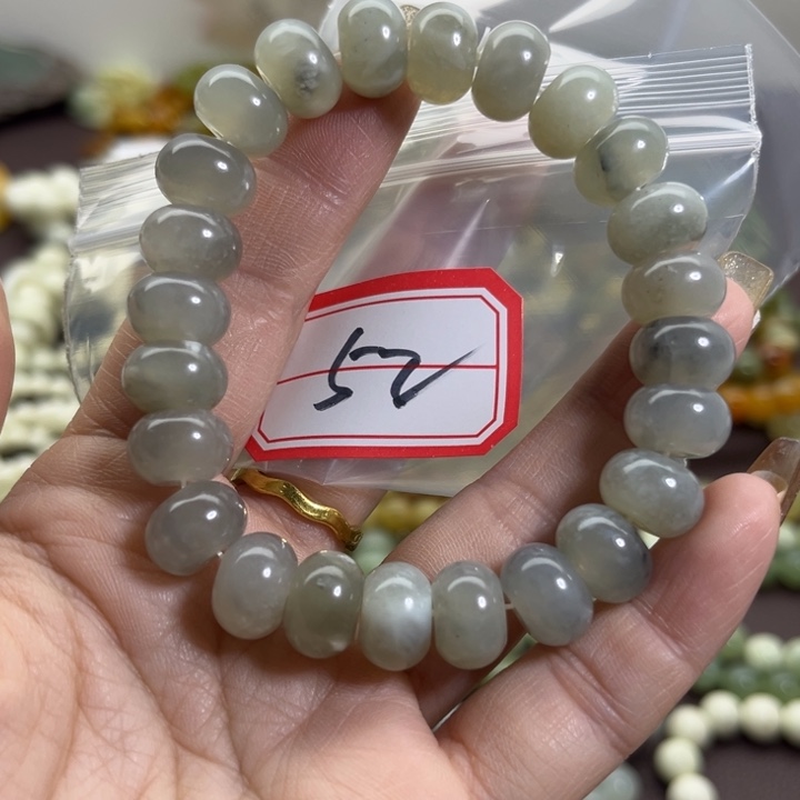 蛇纹石玉未镶嵌手链