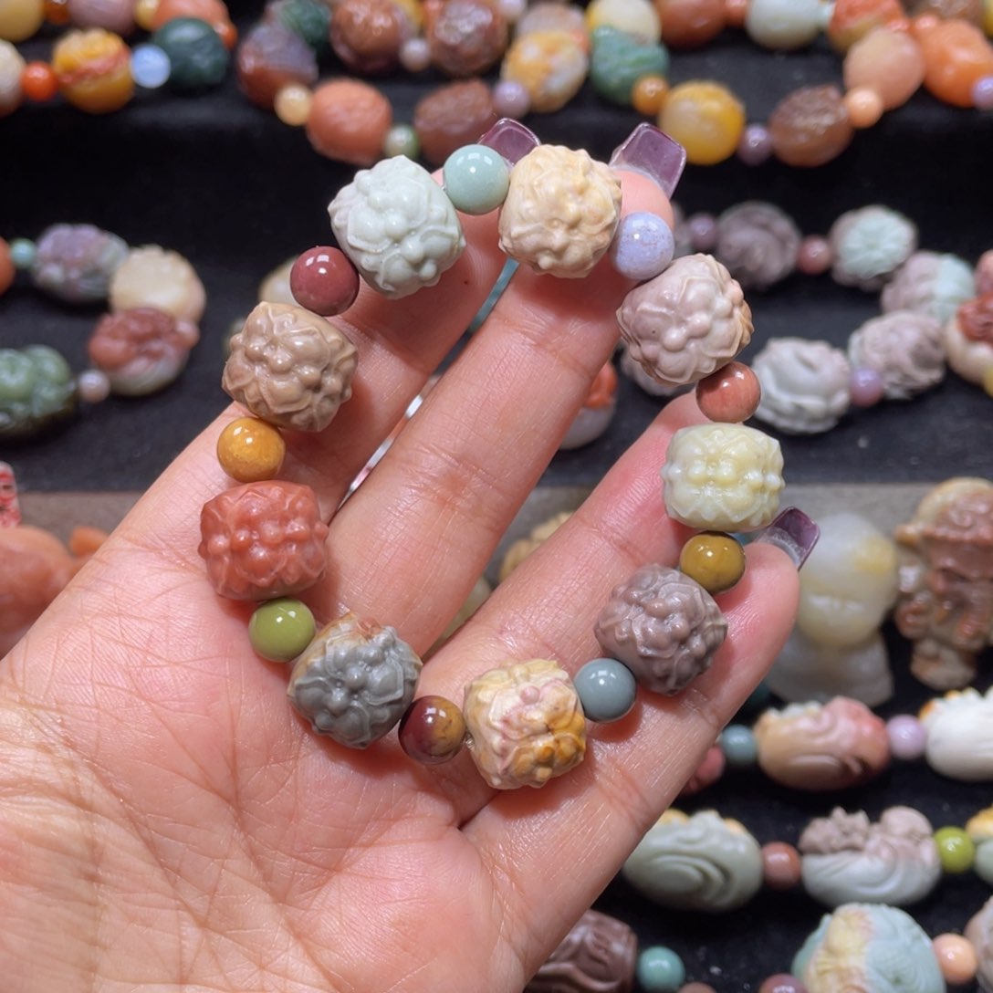 石英质玉手链未镶嵌