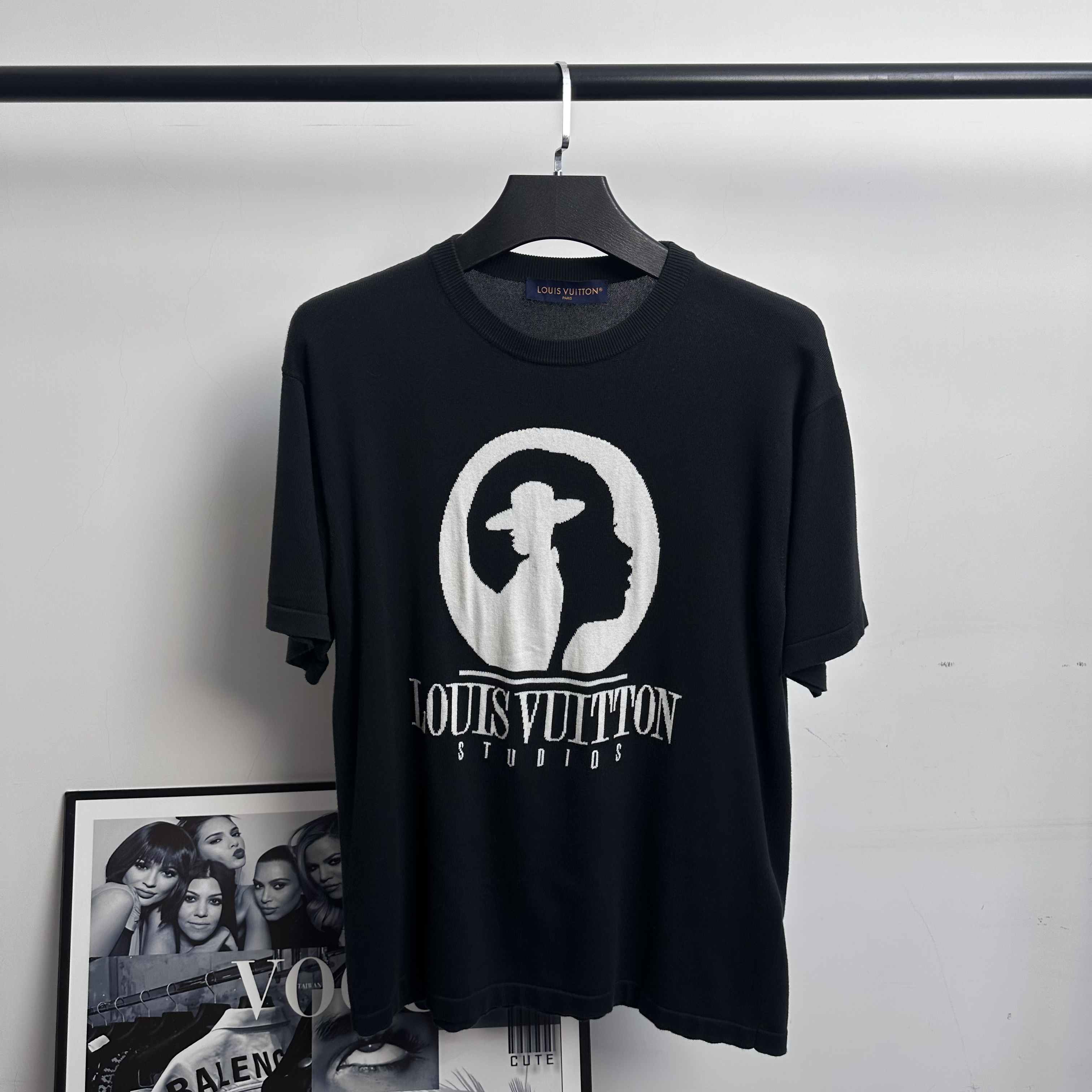 未使用 LouisVuitton/路易威登 黑白人像字母针织短袖/M