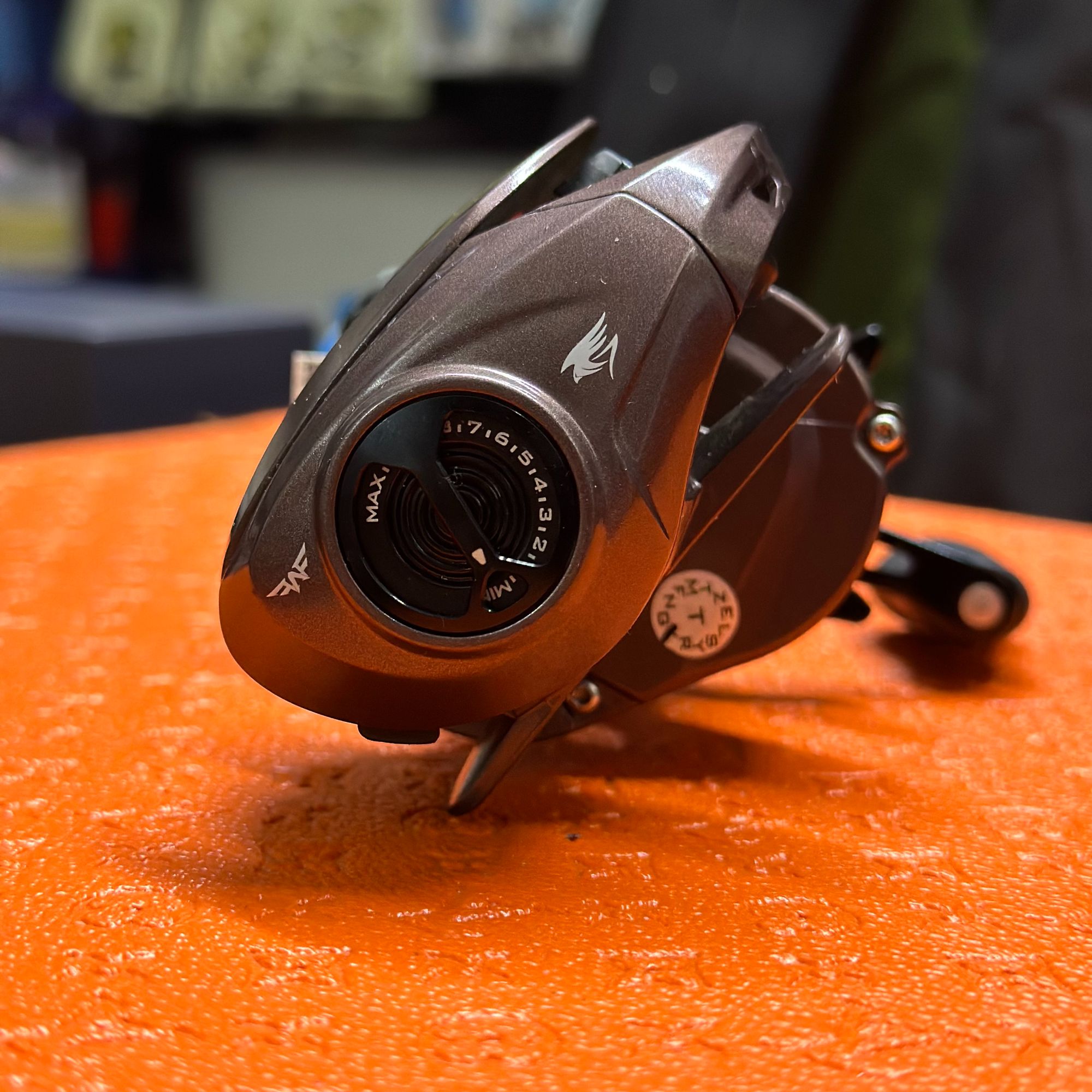 卡斯丁鸿隼PRO本水滴轮左手全原装无拆无修成色充新无书盒