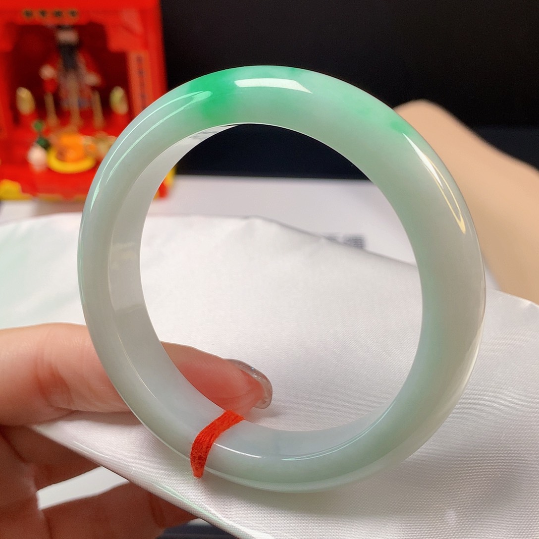 翡翠手镯未镶嵌缅甸天然1461