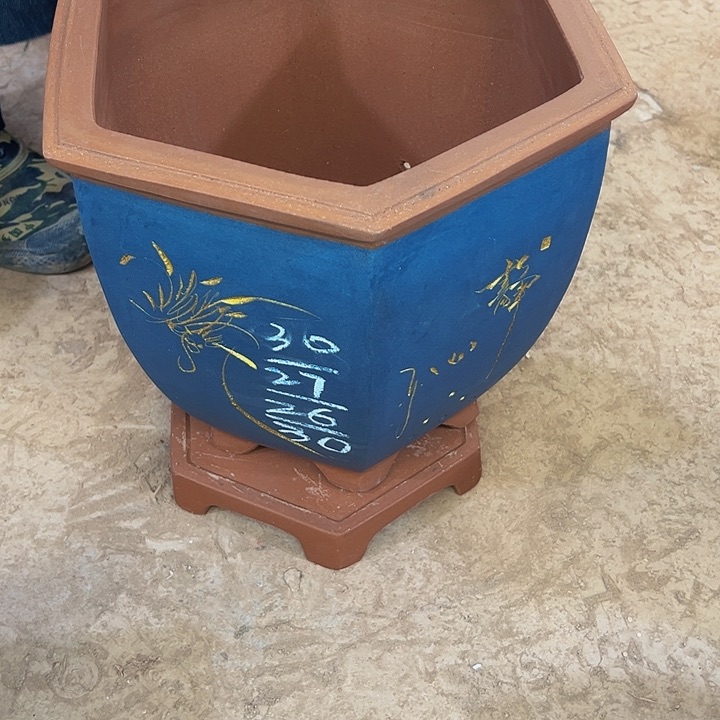 紫砂艺术学院美术