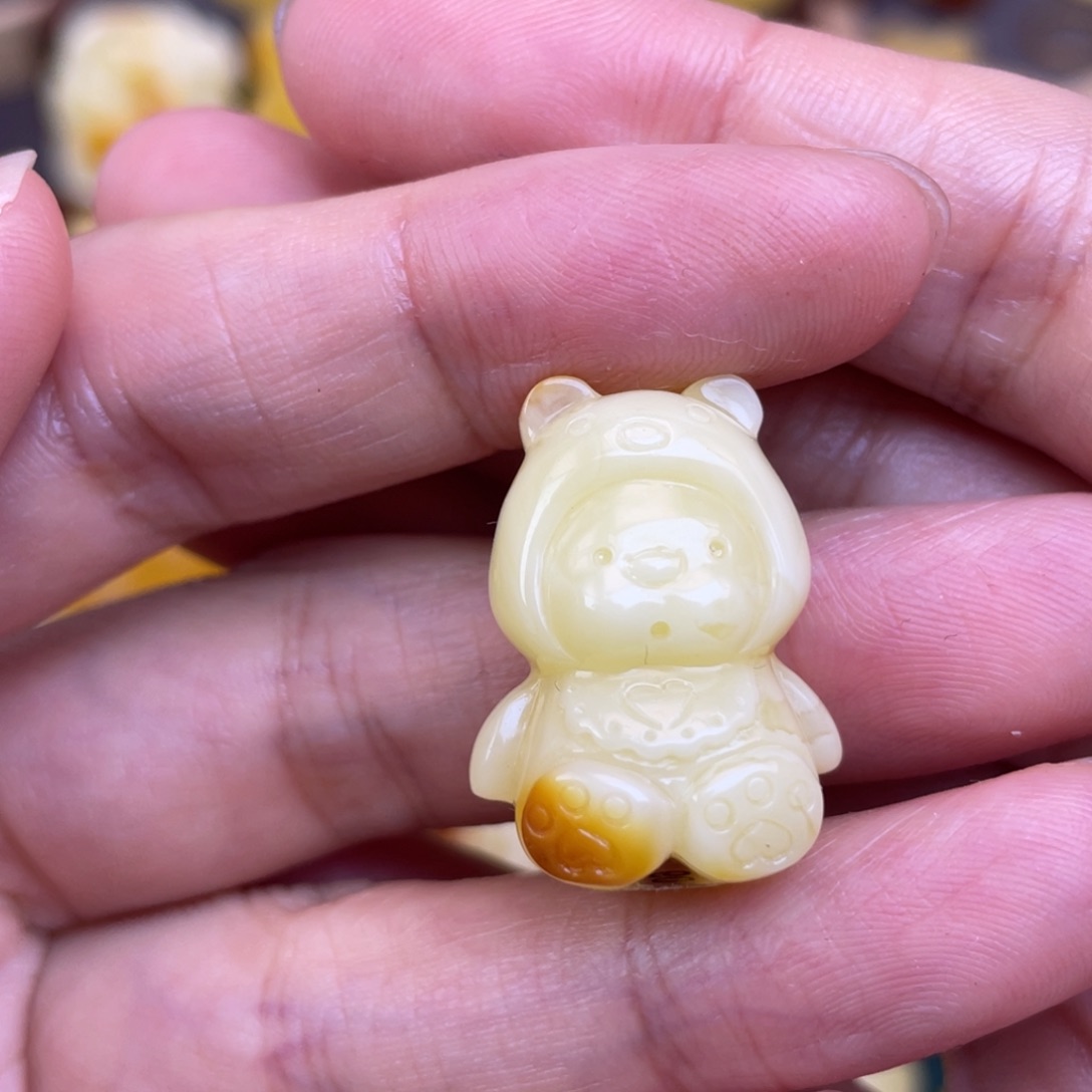 未镶嵌琥珀裸石蜜蜡