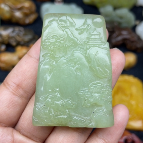 蛇纹石玉未镶嵌颈饰13