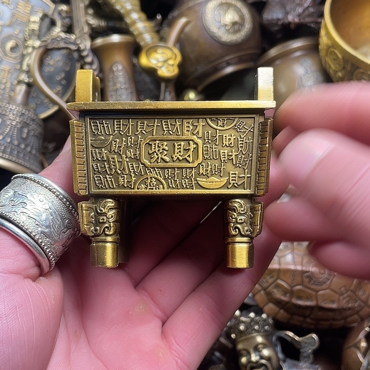 铜器摆件诚信经营