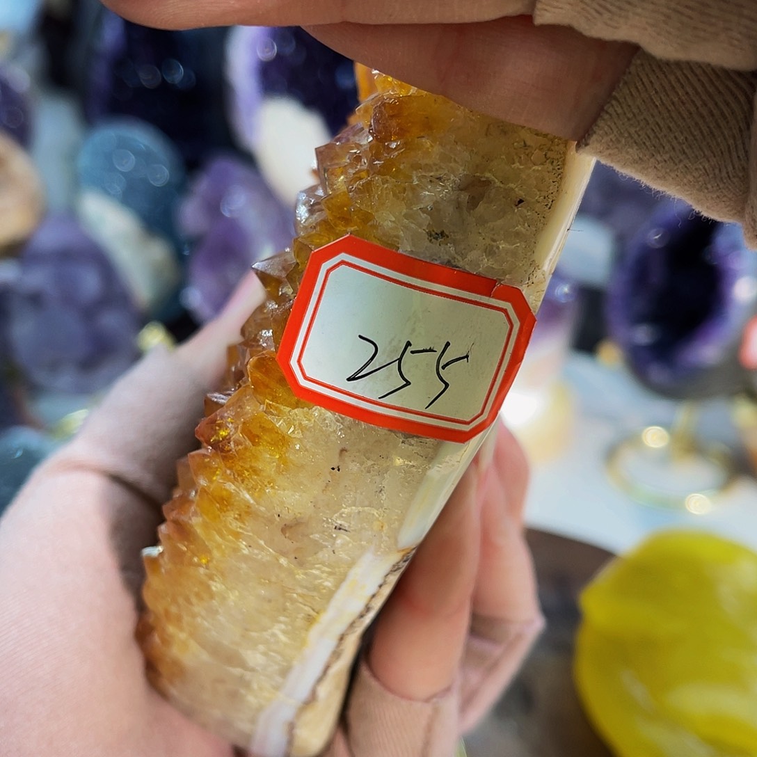 水晶随形摆件未镶嵌雅