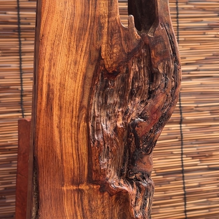 共***海大叶紫檀（黑酸枝木类）