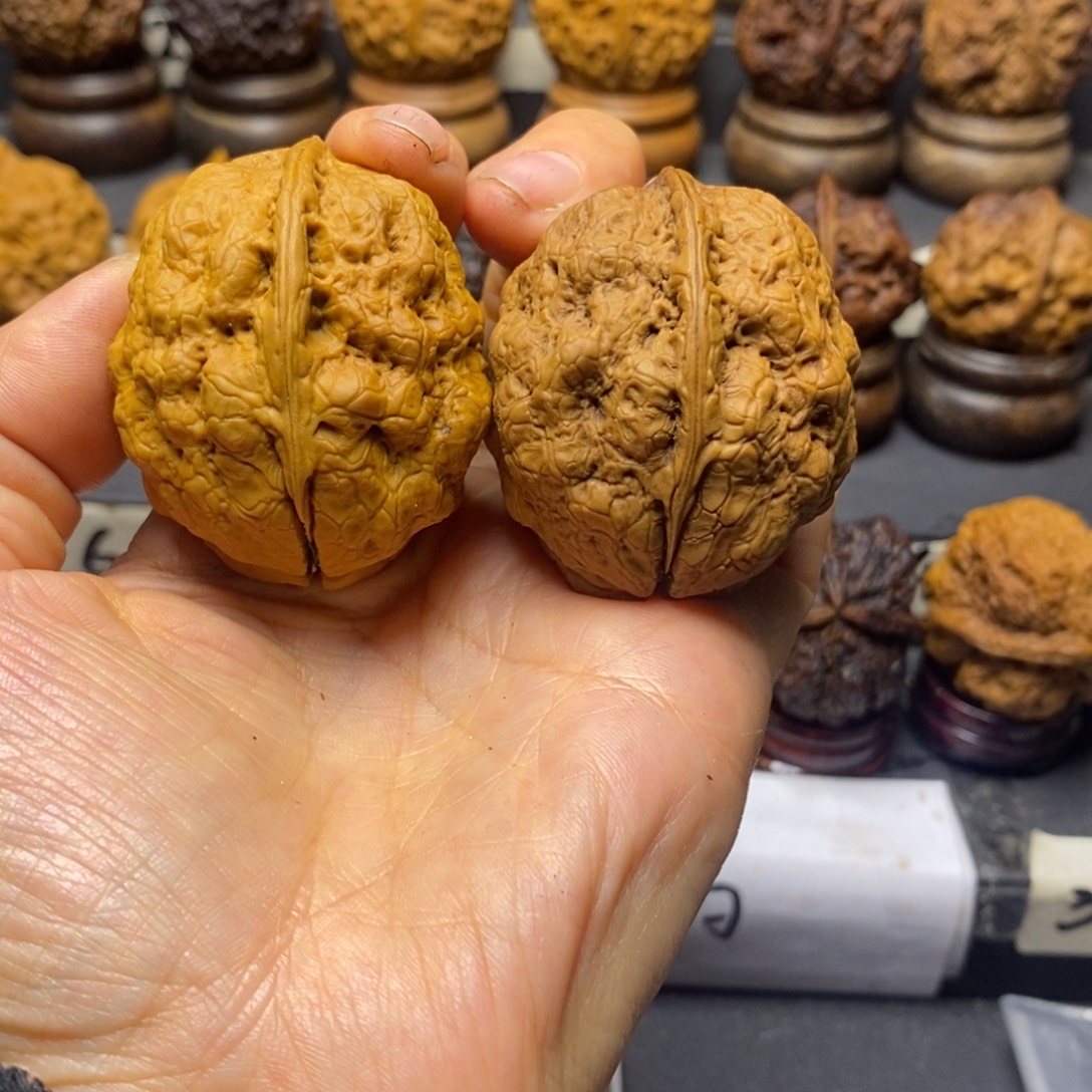 秋***韵如来40尺寸云南铁核