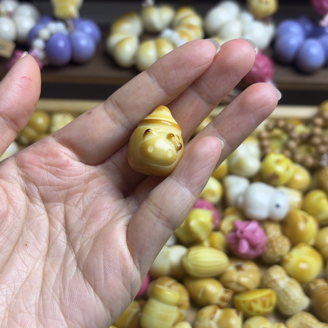 吊坠菩提根/象牙果