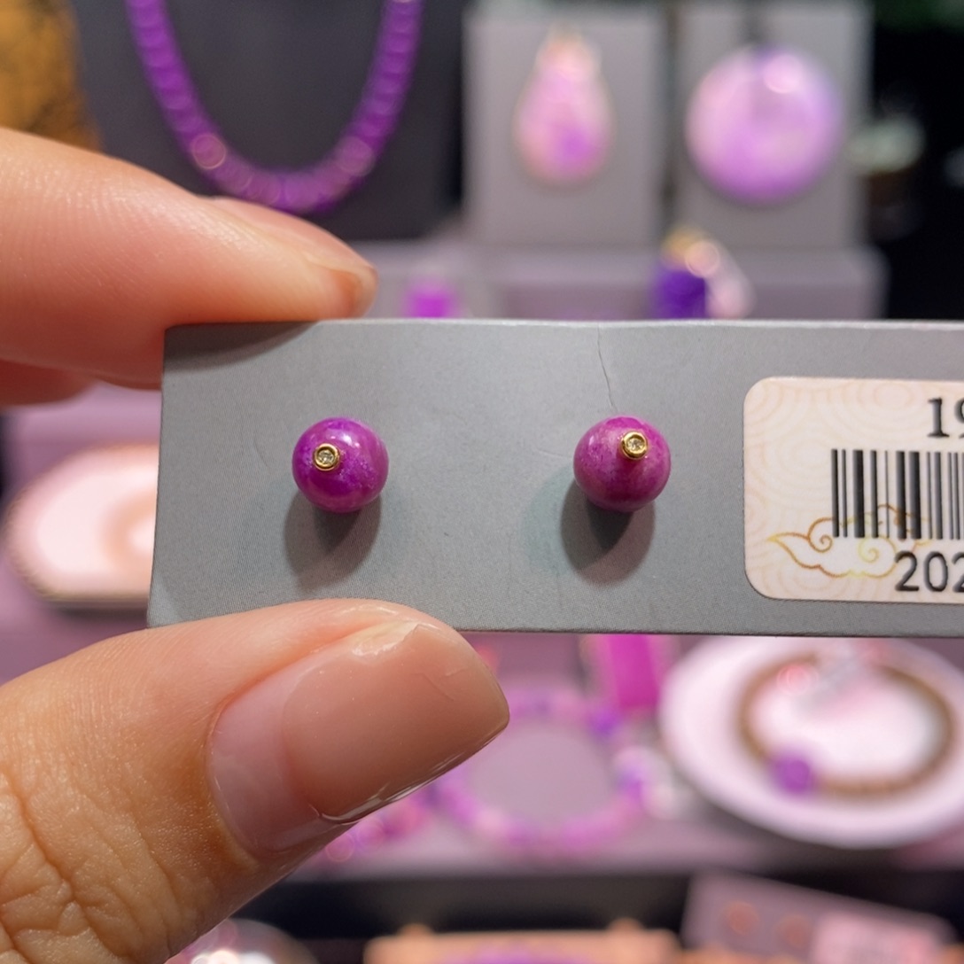 苏纪石（舒俱来）18K金镶嵌耳钉