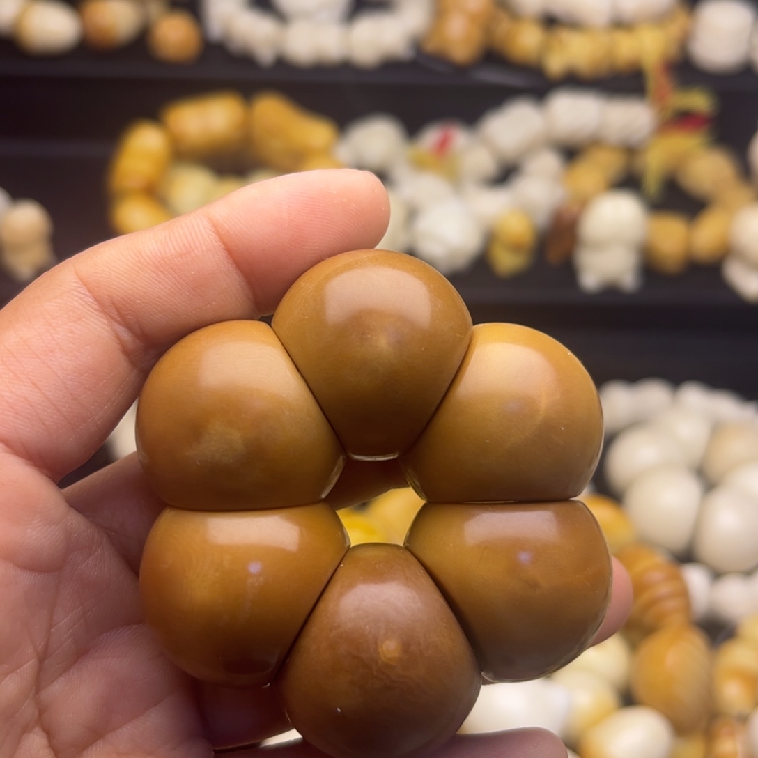 菩提根/象牙果吊坠生长纹